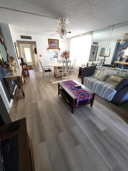 Image 8 of 14 For 5851 62nd Ave  101