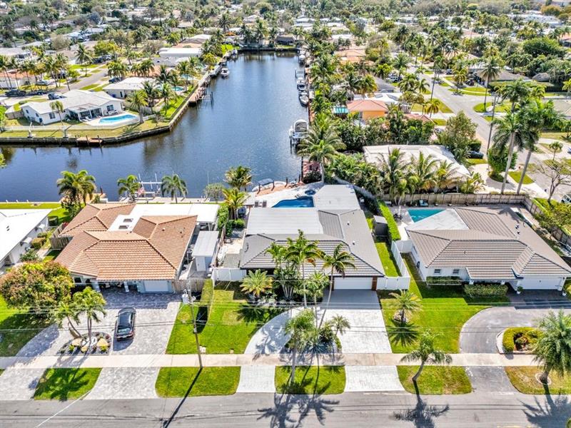 Image 13 of 83 For 160 3rd Ct  