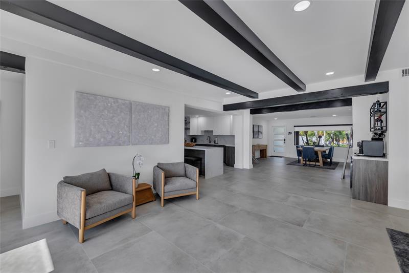 Image 28 of 83 For 160 3rd Ct  