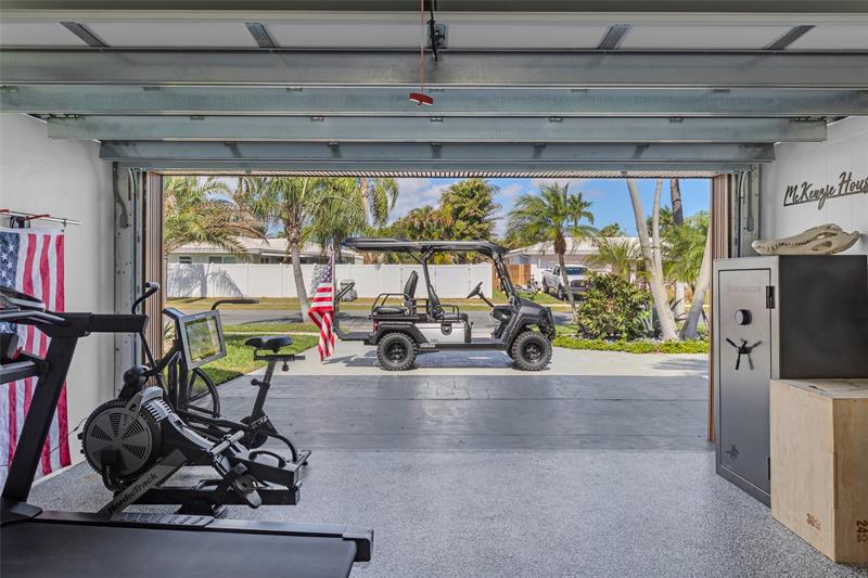 Image 48 of 83 For 160 3rd Ct  