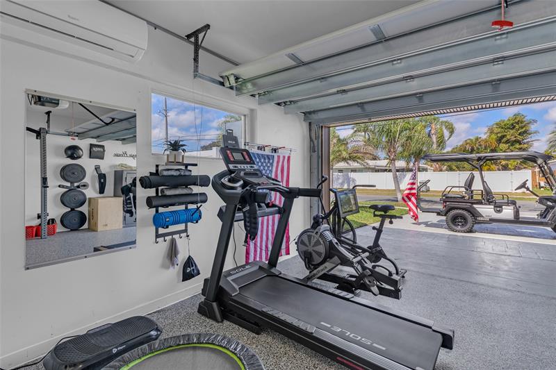 Image 52 of 83 For 160 3rd Ct  