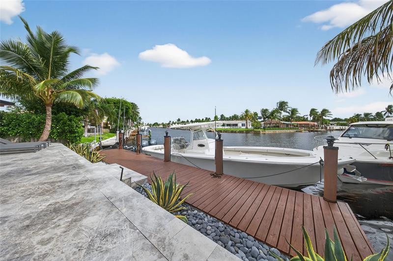 Image 58 of 83 For 160 3rd Ct  