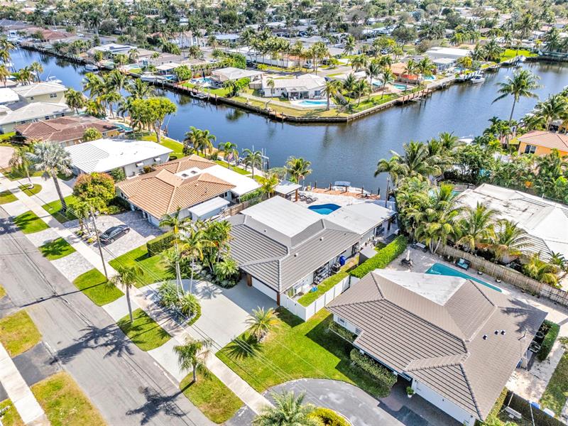 Image 66 of 83 For 160 3rd Ct  