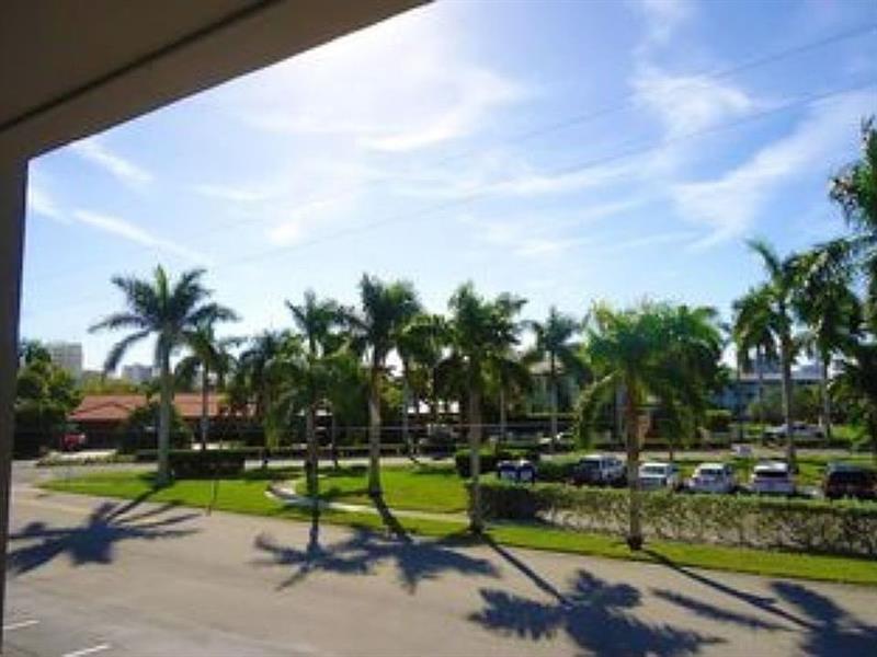 Image 5 of 12 For 300 Layne Blvd  215