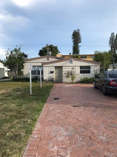 Details for 1960 173rd St, North Miami Beach, FL 33162
