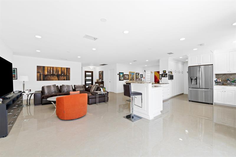 Image 5 of 28 For 420 13th Ave