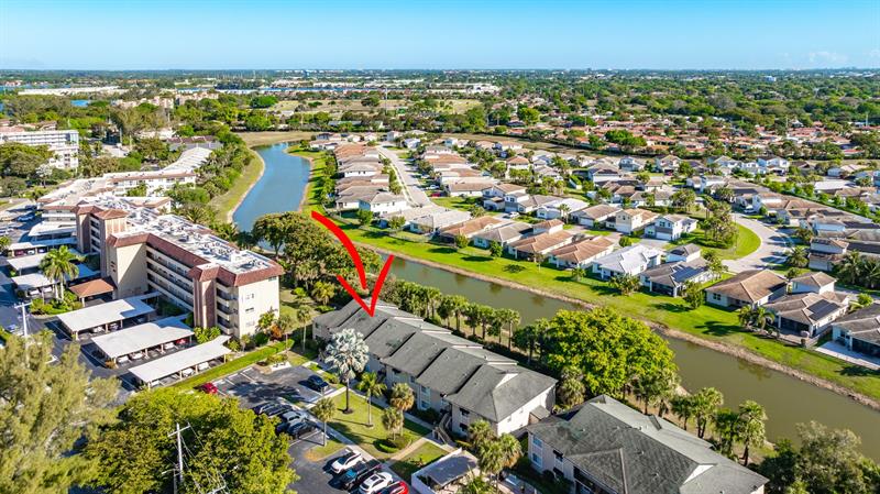 Image 52 of 55 For 4040 Crystal Lake Dr  202