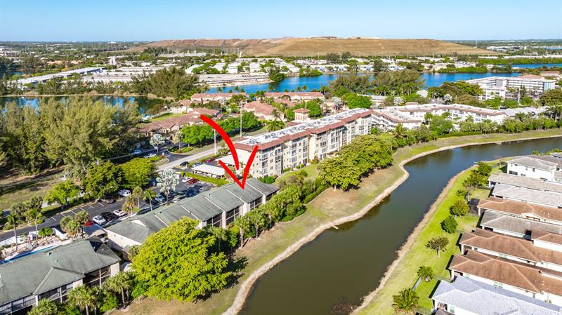 Image 53 of 55 For 4040 Crystal Lake Dr  202