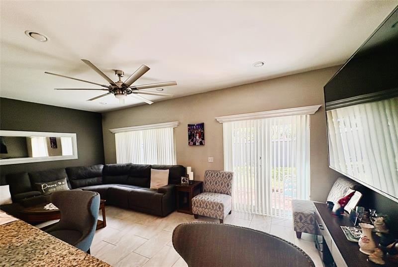 Image 5 of 40 For 745 132nd Ter  745