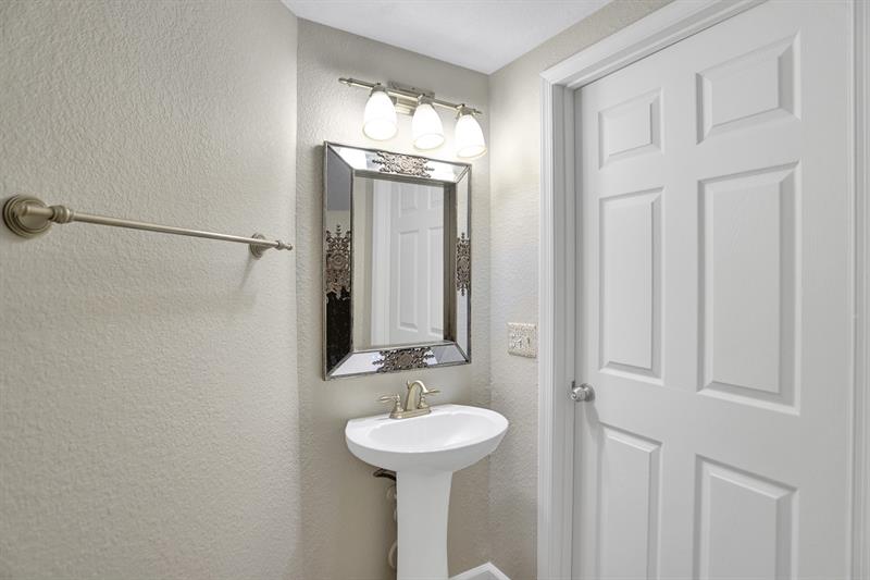 Image 18 of 37 For 1900 Oceanwalk Ln  115