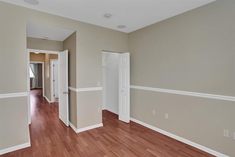 Image 24 of 37 For 1900 Oceanwalk Ln  115