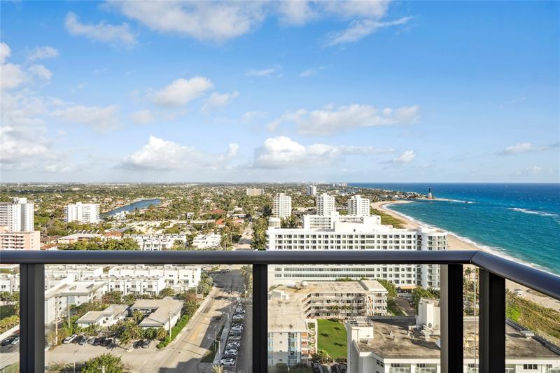 Image 43 of 84 For 1116 Ocean Blvd  Uph03