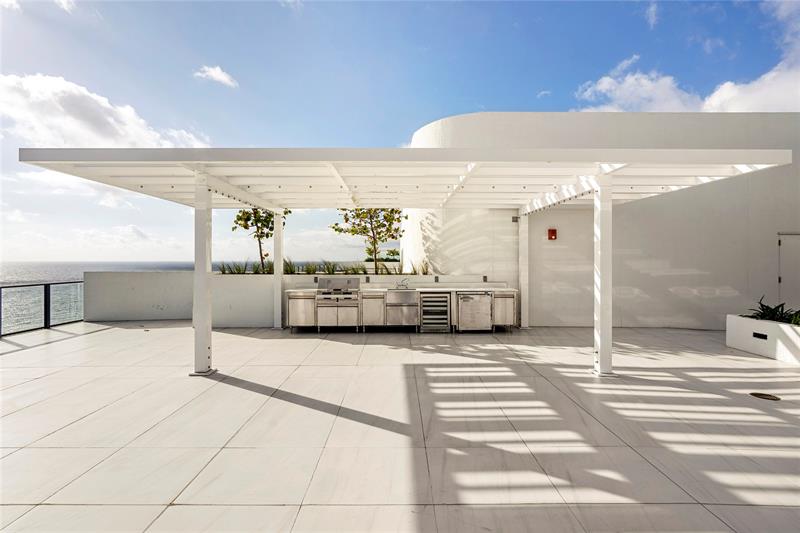 Image 8 of 84 For 1116 Ocean Blvd  Uph03