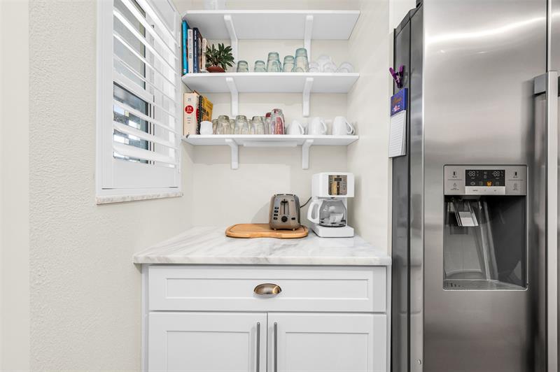 Image 11 of 19 For 3050 16th Ave  202