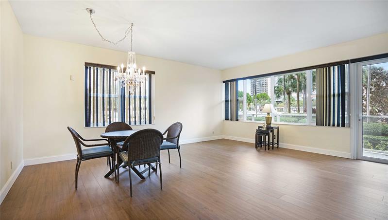 Image 6 of 49 For 3333 34th St  109