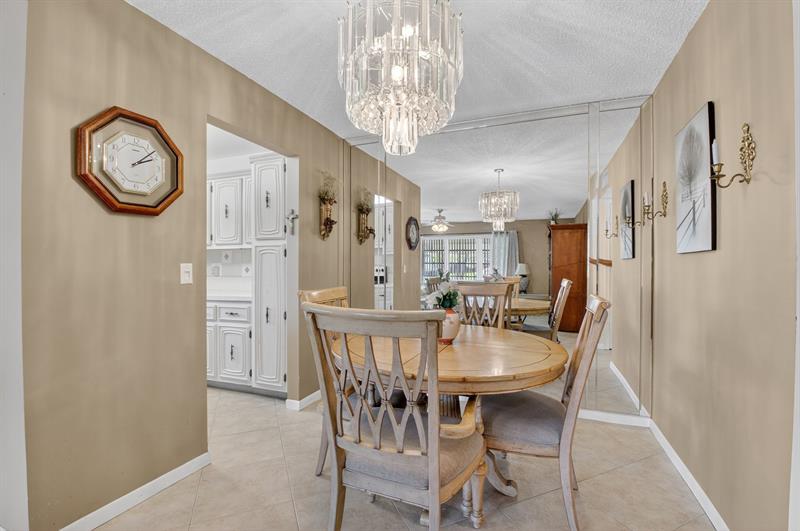 Image 12 of 28 For 1025 South Dr  D