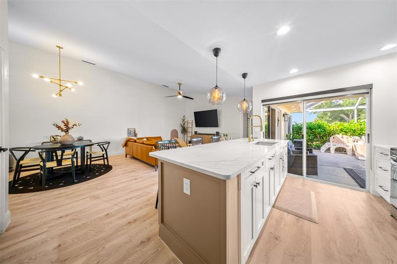 Image 13 of 37 For 1250 Sun Terrace Cir  16a