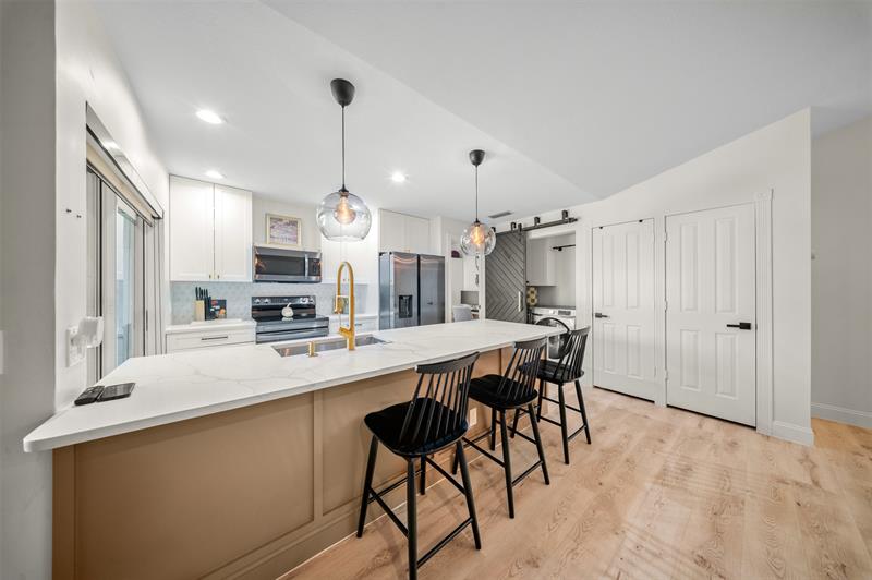 Image 2 of 37 For 1250 Sun Terrace Cir  16a