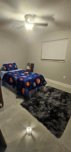 Image 10 of 15 For 5500 Roosevelt St