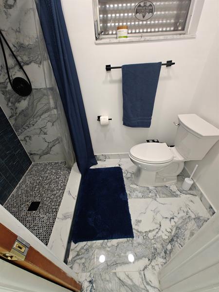 Image 7 of 15 For 5500 Roosevelt St