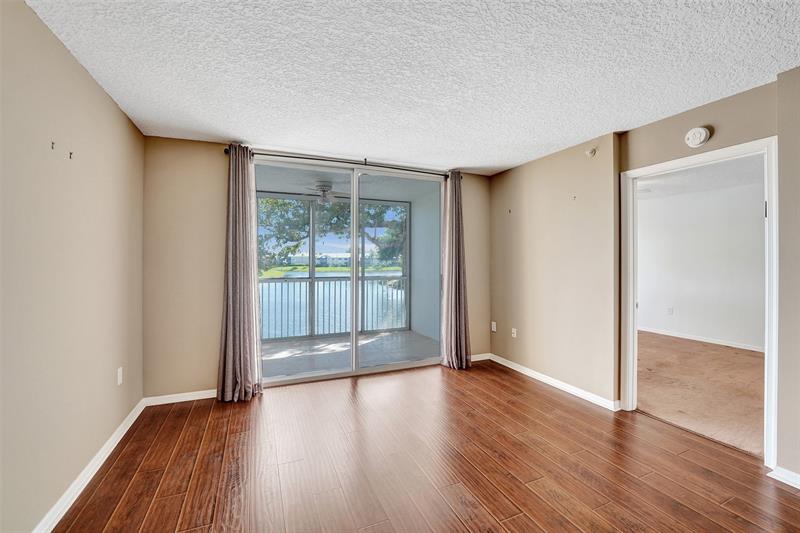Image 29 of 69 For 9563 Weldon Cir  D212