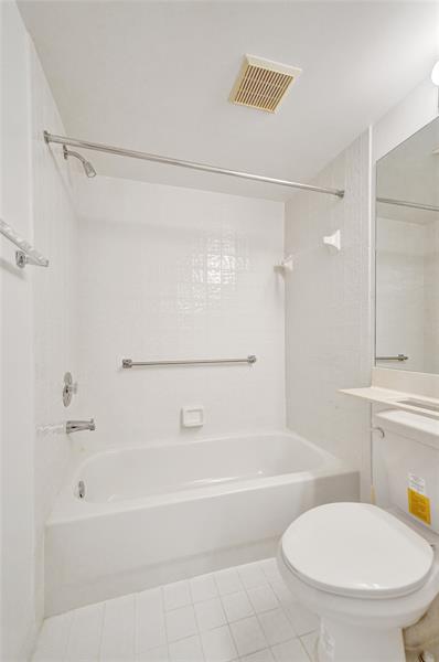 Image 47 of 69 For 9563 Weldon Cir  D212