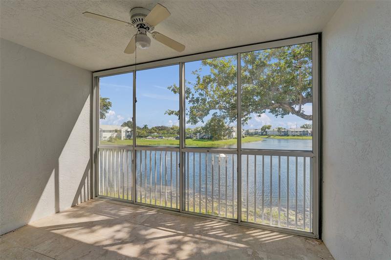 Image 49 of 69 For 9563 Weldon Cir  D212