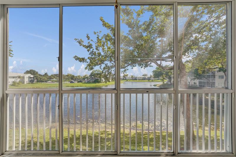Image 53 of 69 For 9563 Weldon Cir  D212