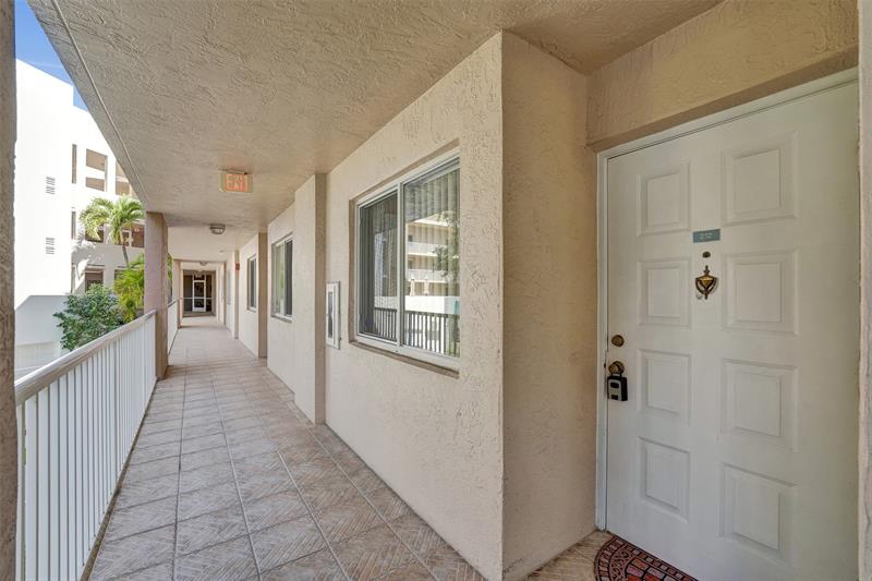 Image 58 of 69 For 9563 Weldon Cir  D212