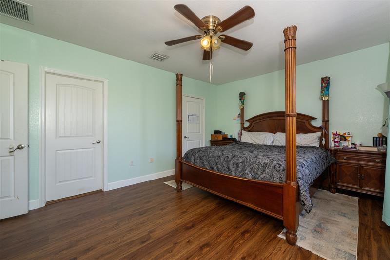 Image 18 of 29 For 12911 284th Ter