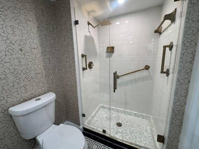 Image 14 of 22 For 8045 Eastlake Dr  1d