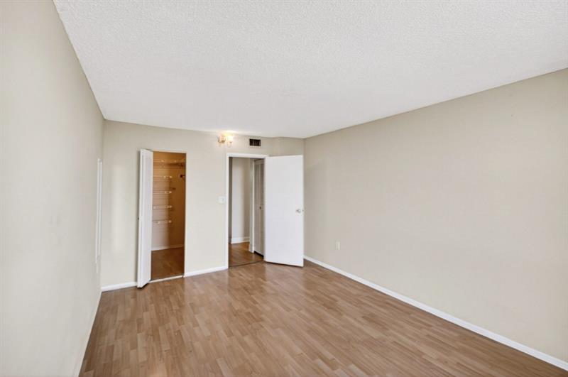 Image 4 of 22 For 16851 23rd Ave  A619