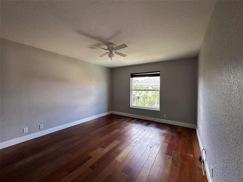 Image 13 of 16 For 7665 Trenton Dr