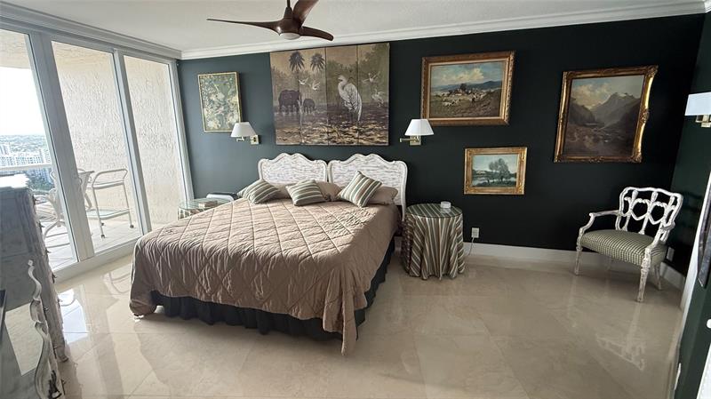 Image 26 of 34 For 3200 Ocean Blvd  2506