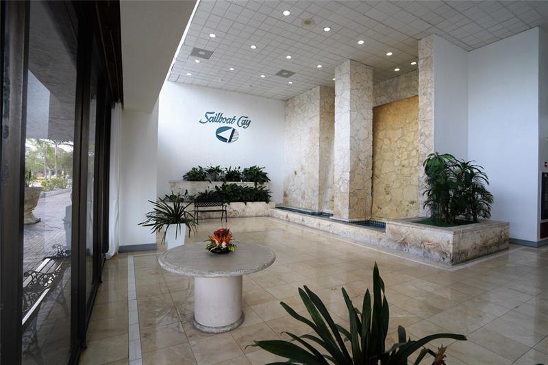 Image 8 of 24 For 13499 Biscayne Blvd  1503