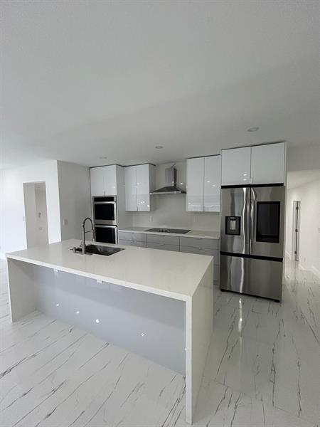 Image 18 of 38 For 16011 38th Ct