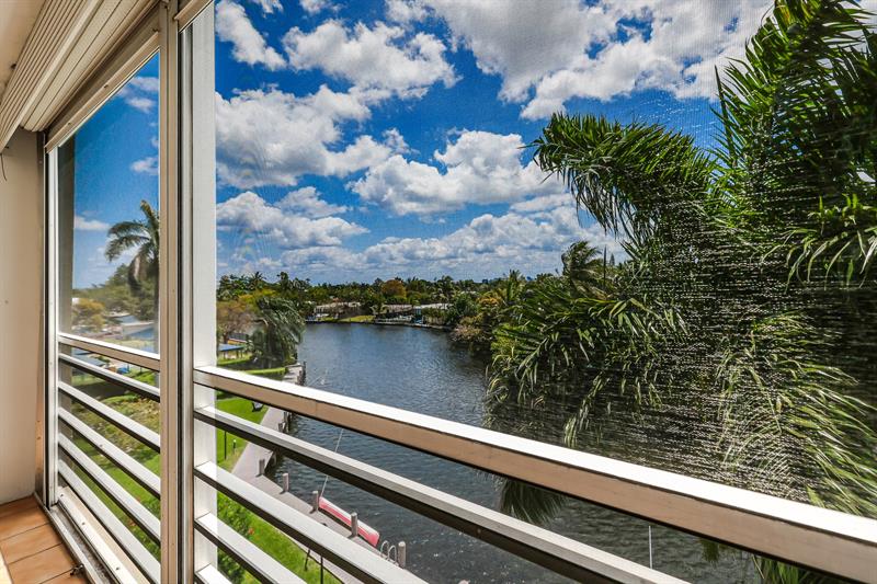 Details for 3010 16th Ave  405, Oakland Park, FL 33334