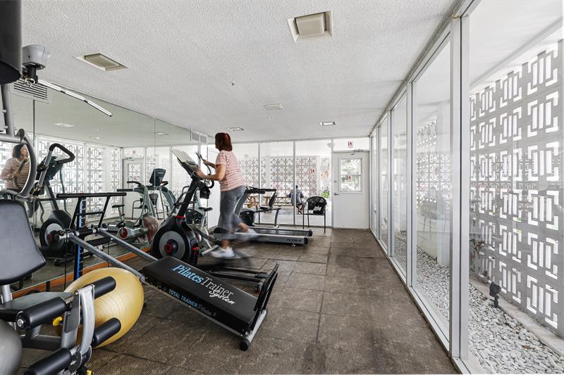 Image 42 of 42 For 3010 16th Ave  405