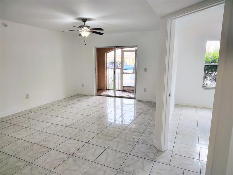 Image 15 of 39 For 5590 61st St  801