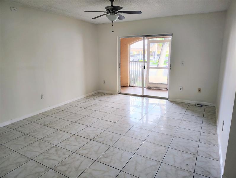 Image 16 of 39 For 5590 61st St  801