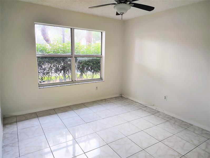 Image 22 of 39 For 5590 61st St  801