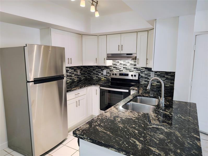 Image 3 of 39 For 5590 61st St  801
