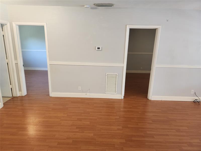 Image 4 of 15 For 1501 34th Ct  10