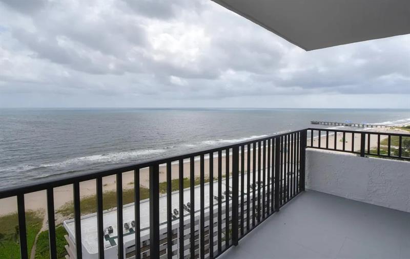 Image 3 of 35 For 531 Ocean Blvd