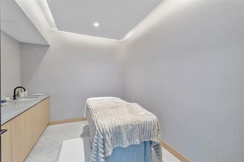 Image 49 of 83 For 1116 Ocean Blvd  1606