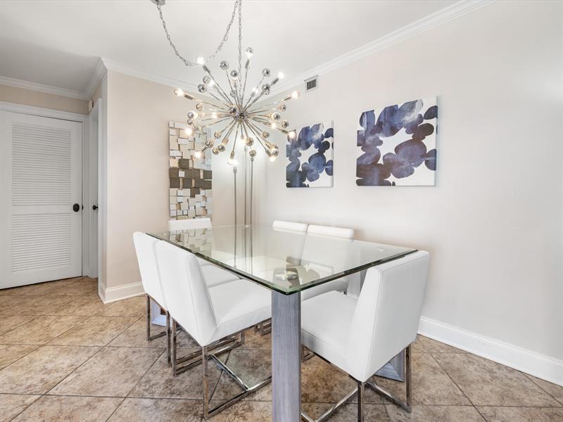 Image 16 of 35 For 2841 Ocean Blvd  1407