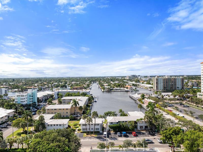 Image 29 of 35 For 2841 Ocean Blvd  1407