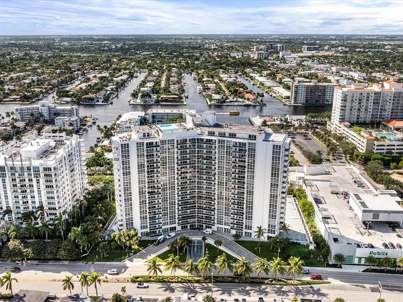 Image 5 of 35 For 2841 Ocean Blvd  1407