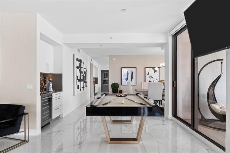 Image 20 of 38 For 100 Las Olas Blvd  4001