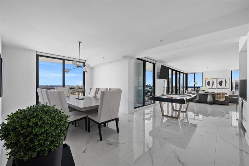 Image 23 of 38 For 100 Las Olas Blvd  4001